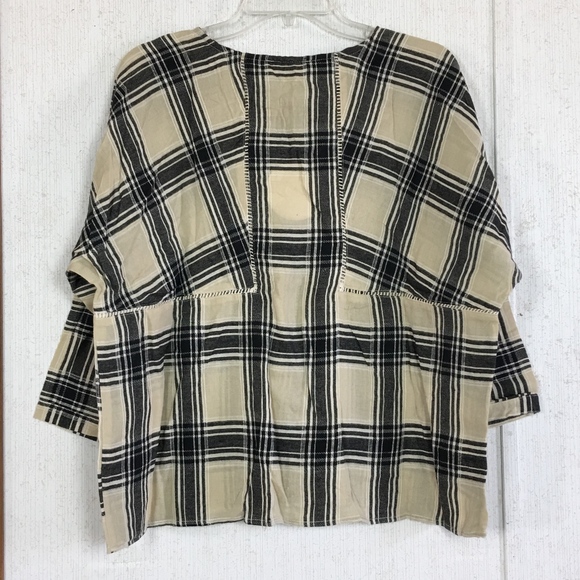 New Umgee Cream Plaid Tassel Peasant Top - Picture 4 of 4